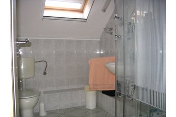 Hungrie Privát Balatonmáriafürdő, Extérieur